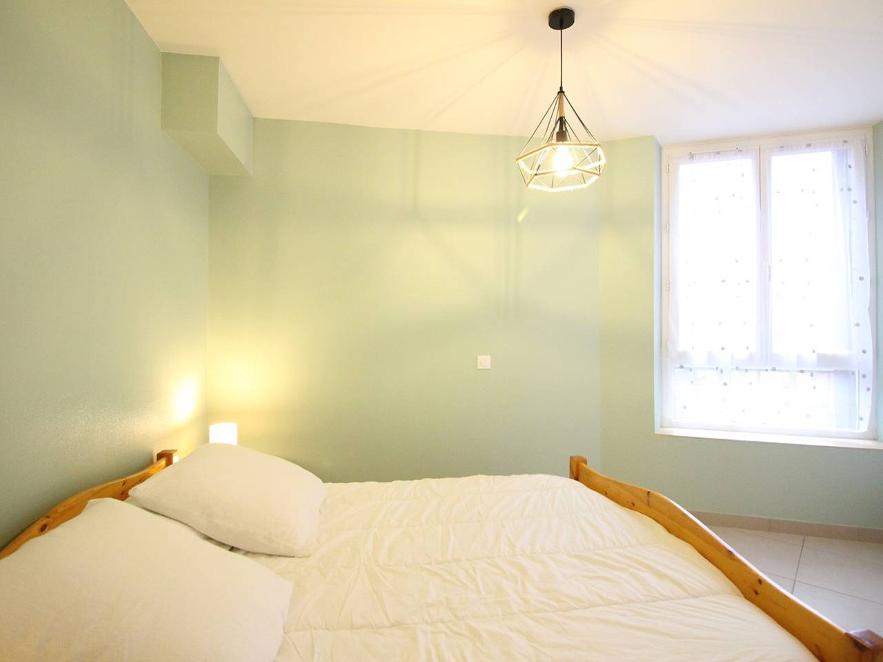 Ganze Wohnung, F3-Wohnung mit Wlan, 50m zur Therme, 6 Schlafplätze in Mont-Dore, Regionaler Naturpark Volcans d'Auvergne