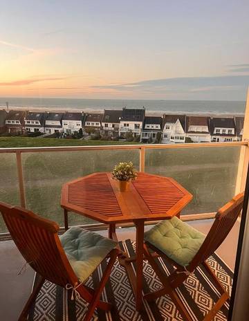 Gîte pour 2 personnes, avec vue et balcon dans Plage de Calais