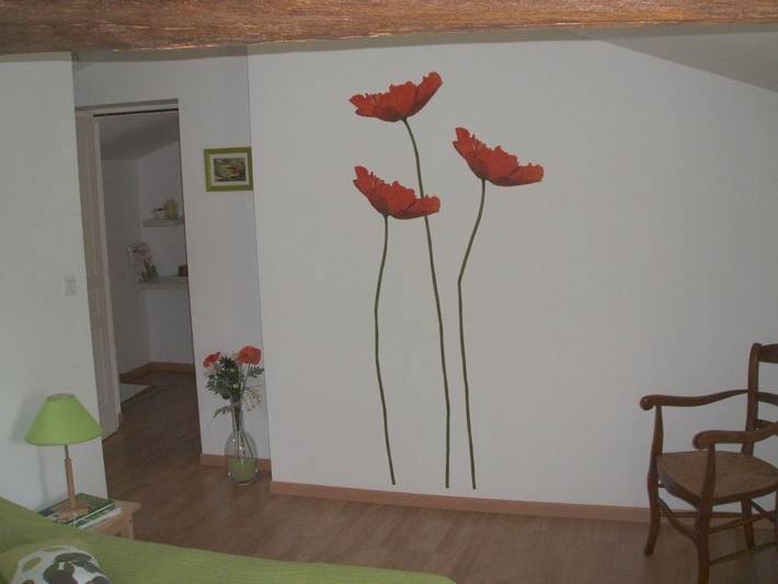 Location de vacances pour 2 personnes, avec jardin ainsi que vue et terrasse à Cheffois - 2