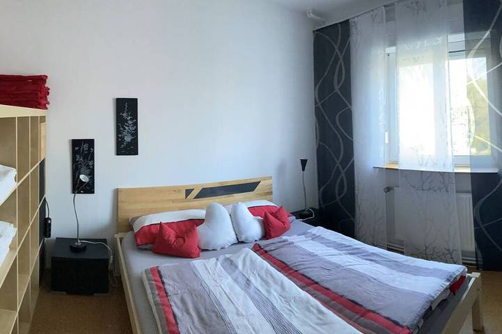 Hütte für 2 Personen, mit Garten in Berlin