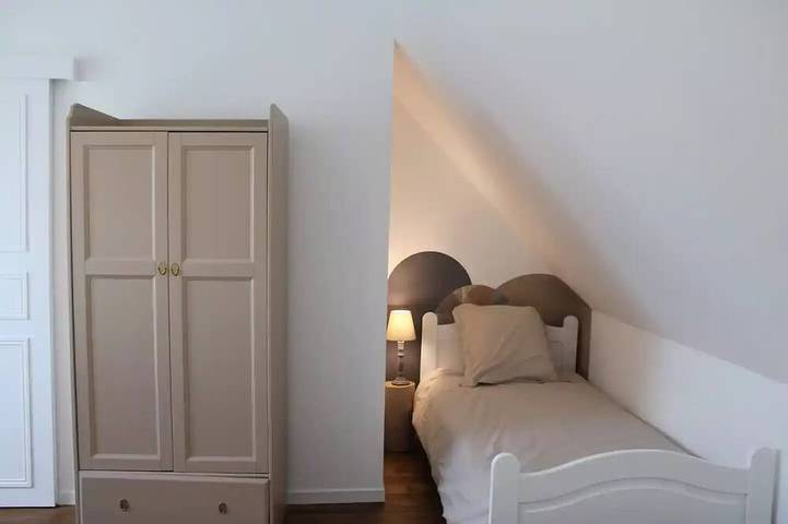 Location de vacances pour 6 personnes, avec piscine et jardin à Veuves - 3