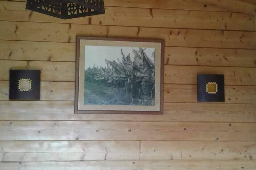 Chalet 90m² surplombant le lac d'annecy in Saint-Jorioz, Parc naturel régional du Massif des Bauges