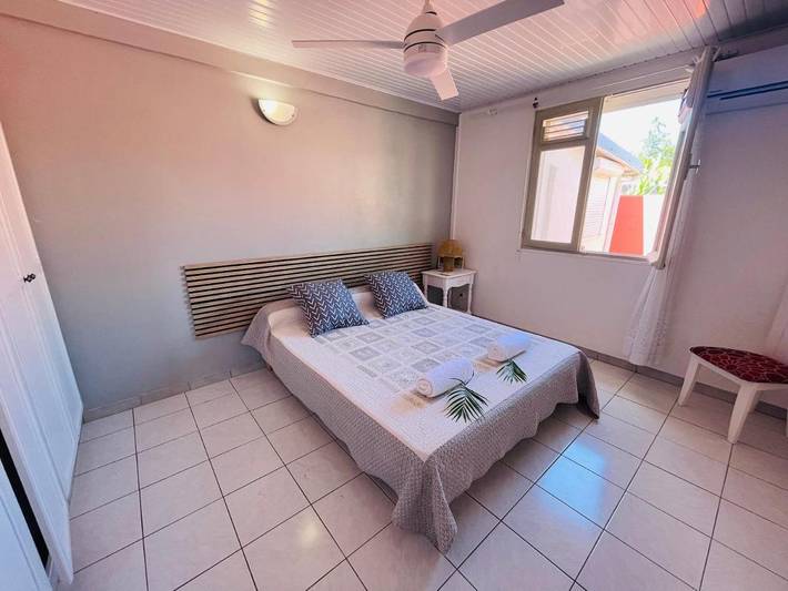 Location de vacances pour 4 personnes, avec piscine et terrasse dans Anse l'Etang - 4