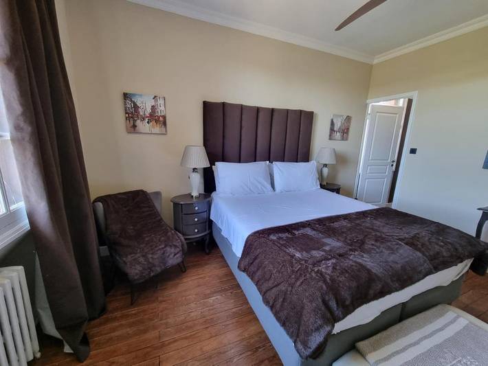 Chambre d’hôte pour 2 personnes, avec jardin et vue ainsi que terrasse et piscine à Bergerac - 4