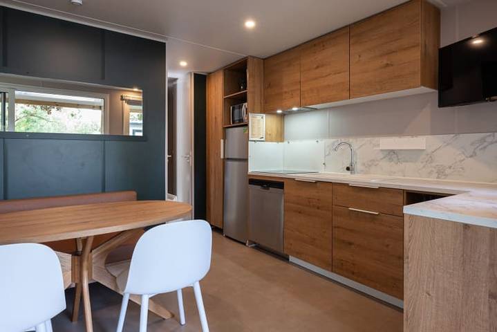 Caravane pour 4 personnes, avec balcon/terrasse et terrasse à Le Bourg-d'Oisans - 2