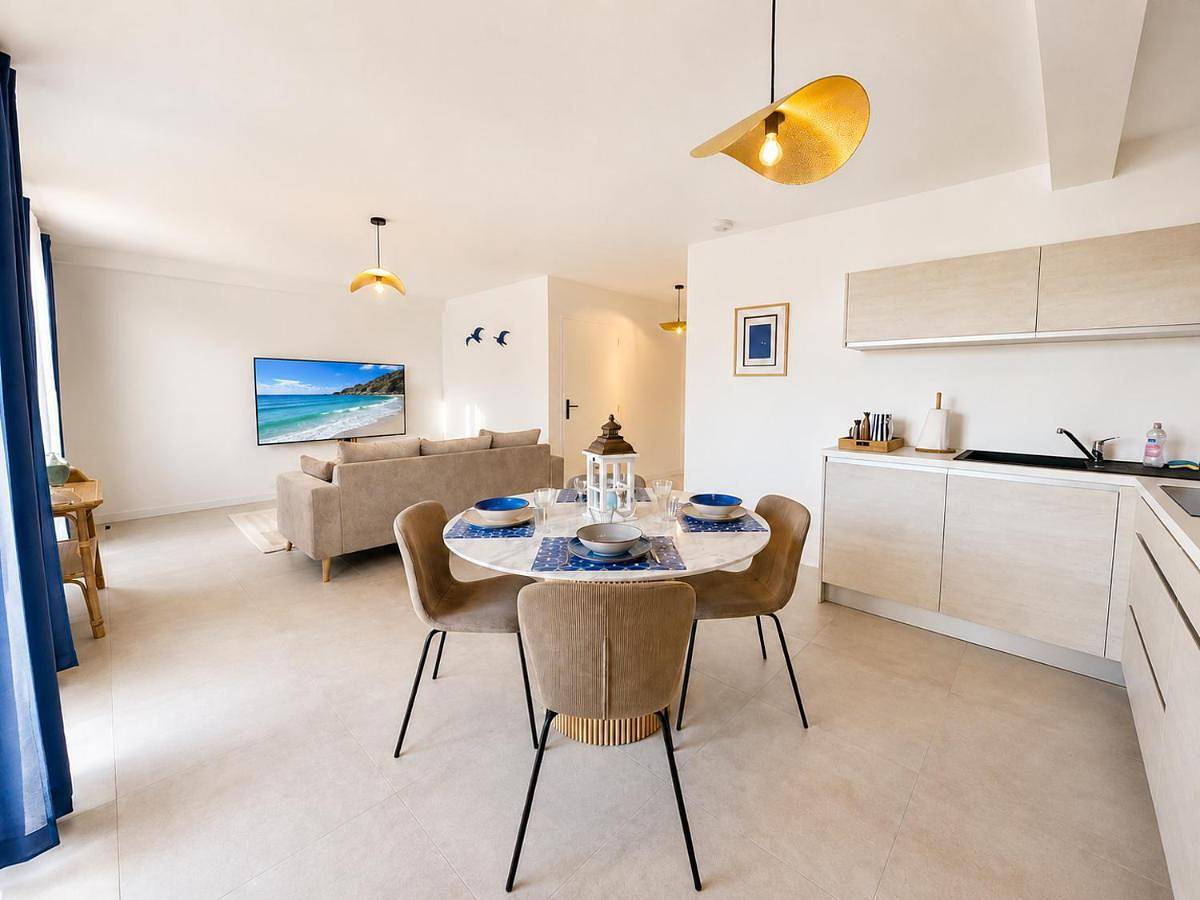 Two-Bedroom Apartment in Lunel-Viel, Côte méditerranéenne (France)