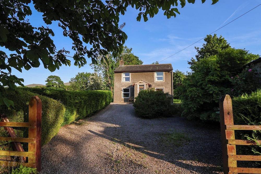 Log Cabin for 5 People in Bassenthwaite, Cumbria
