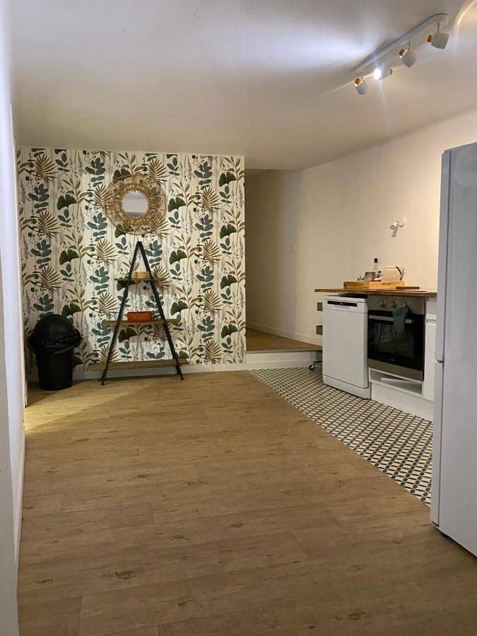 Gîte pour 6 personnes, avec vue et jardin à Châteauneuf-les-Martigues - 2