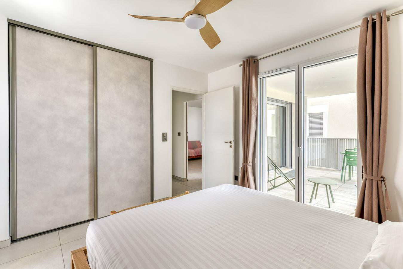 Apartamento entero, Apartamento de vacaciones para 4 personas con balcón in Port Marianne, Montpellier