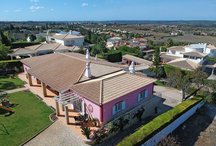 Location de vacances pour 4 personnes, avec jardin et terrasse dans Luz - 2
