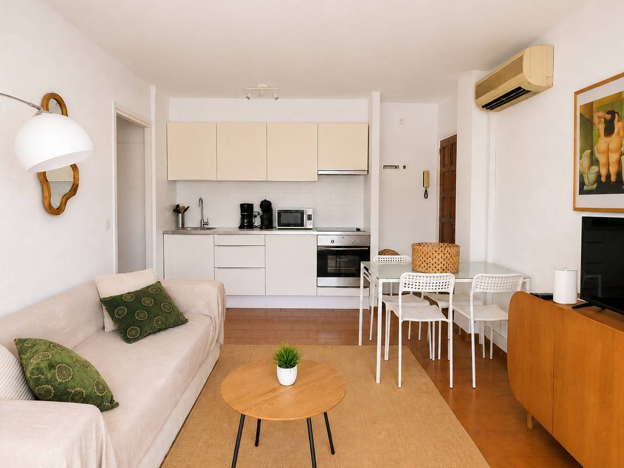 Entire apartment, Comfortable modern apartment - 4 guests in Empuriabrava, Upper Empordà