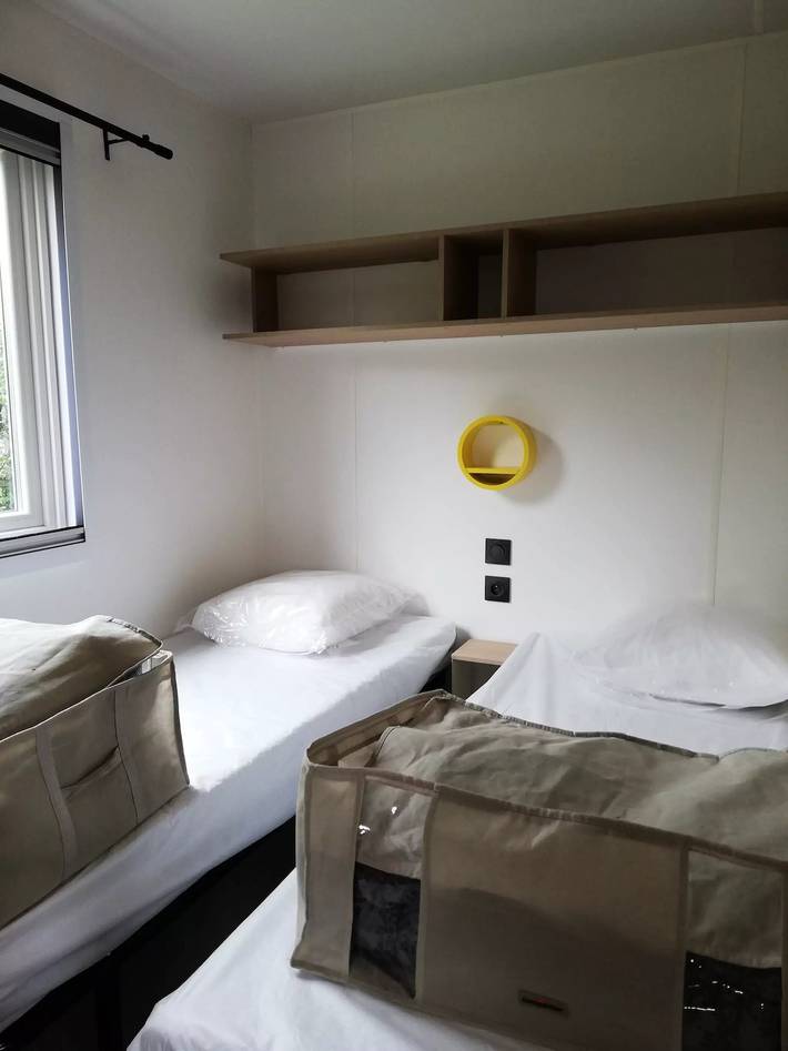 Camping pour 4 personnes, avec terrasse et piscine dans l' Eure - 4