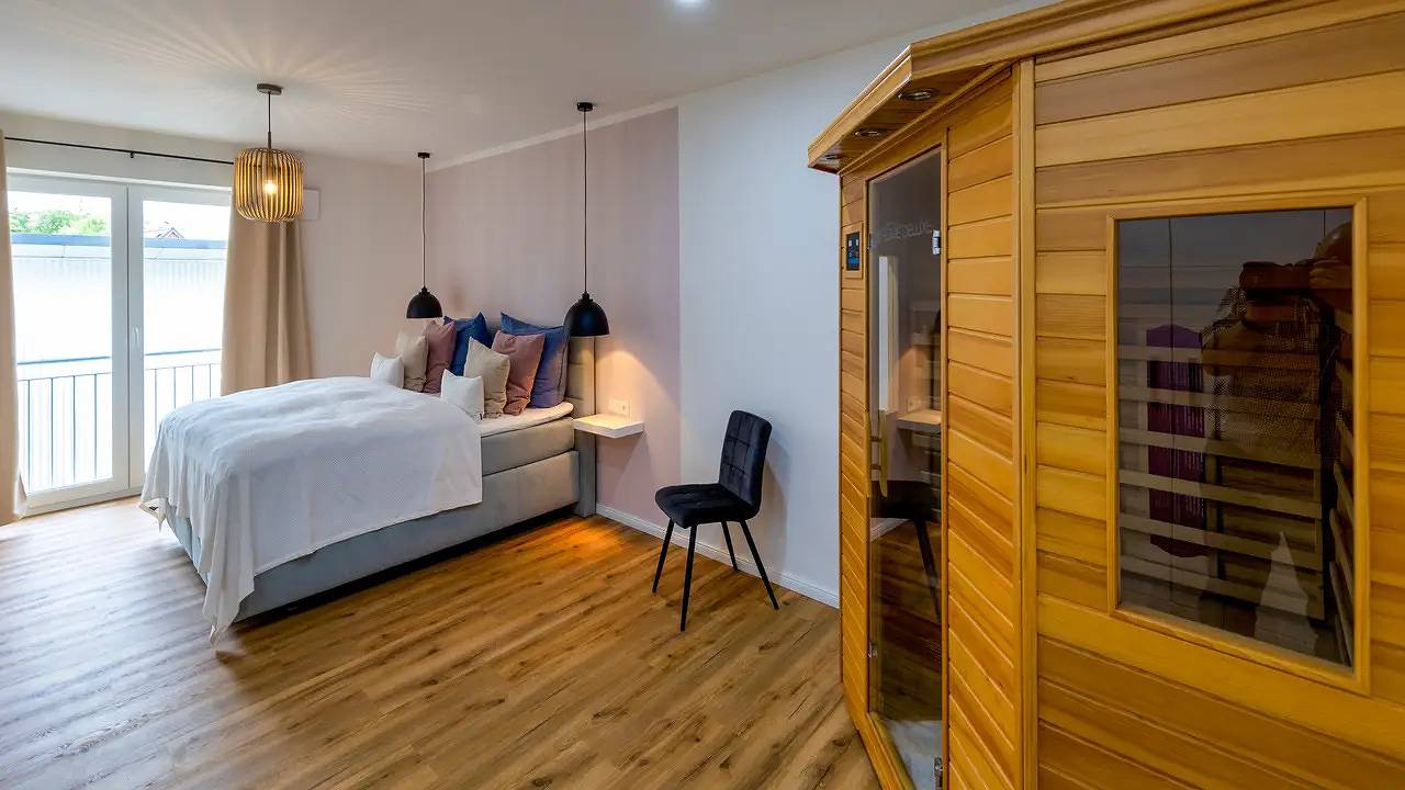 Ganze Ferienwohnung, Ferienwohnung für 10 Personen (130 m²) in Langenhorn in Langenhorn, Grünes Binnenland