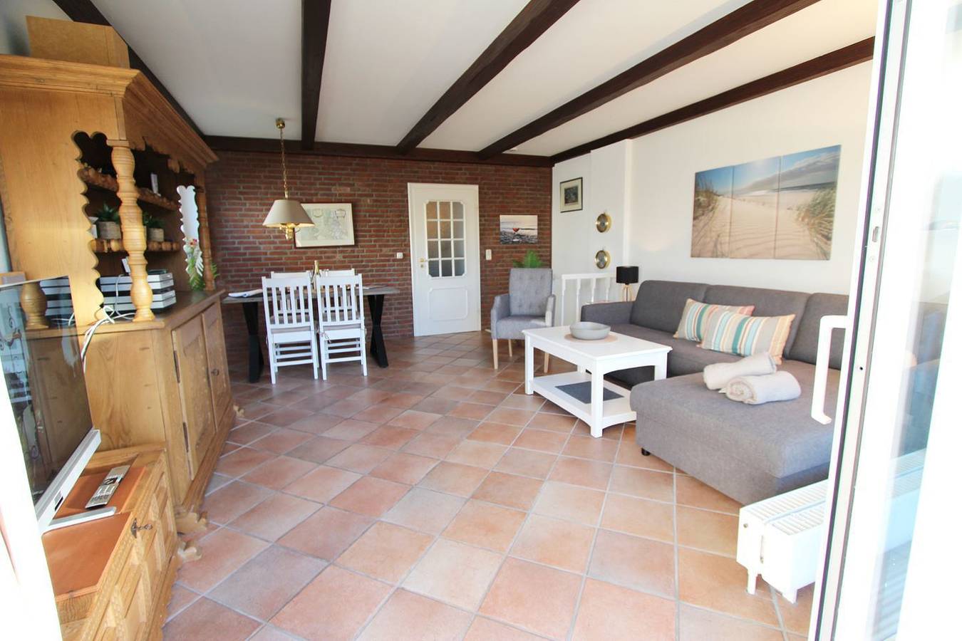 Apartamento entero, Gemütlich eingerichtetes Ferienappartement mit Platz für bis zu fünf Personen in Wenningstedt, Sylt