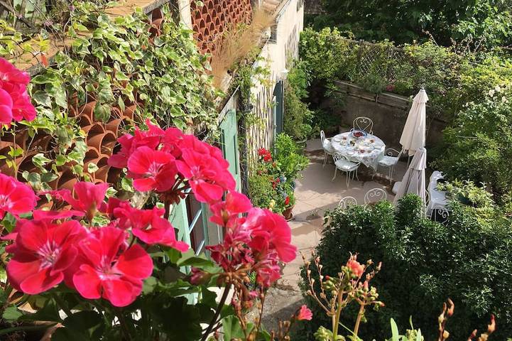 Chambre d’hôte pour 8 personnes, avec terrasse