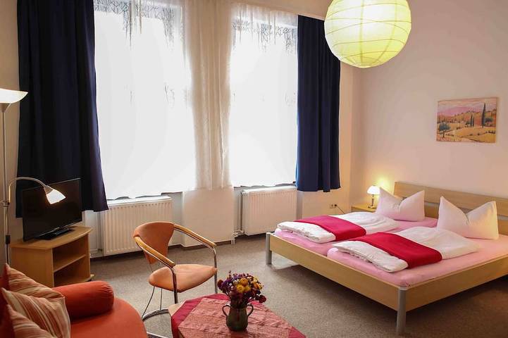Chambre d’hôte pour 2 personnes, avec jardin - 1