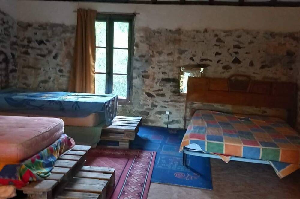 Grange indépendante dans un Mas catalan en pleine nature. Coin salon, cuisine... in Boule-d'Amont, Région de Prades