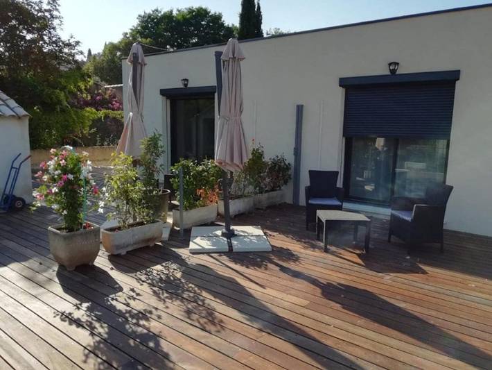 Location de vacances pour 2 personnes, avec terrasse et jacuzzi à Cucuron - 2