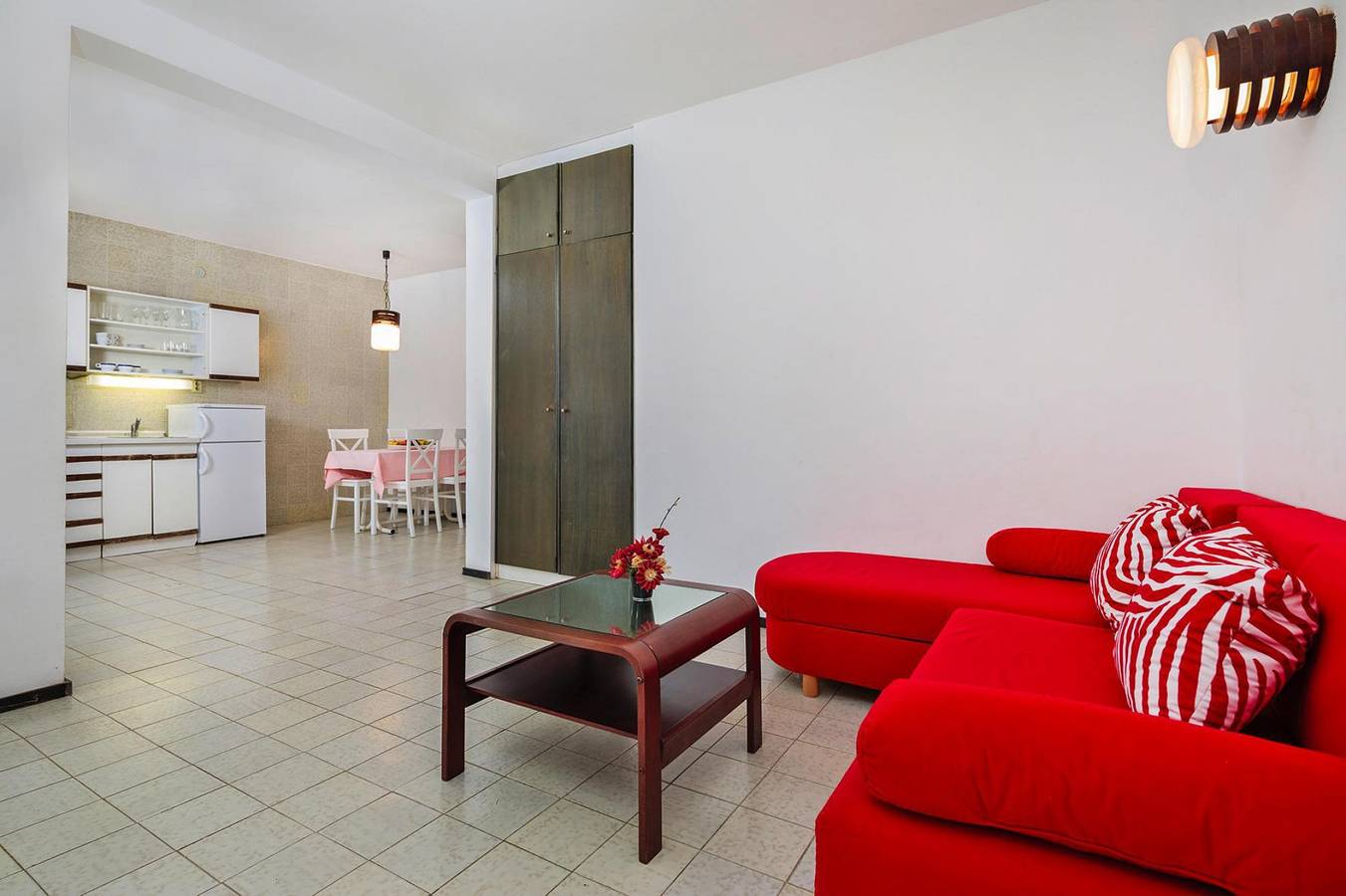 Ganze Wohnung, Schöne Apartments in Jelsa mit Pool in Jelsa, Hvar