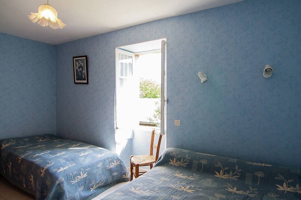 Retraite au bord du lac Roziers Cottage in Chasteaux, Région de Brive-la-Gaillarde
