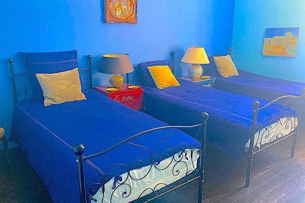 Domaine Du Moulin D'Andraut Bordeaux-horses-golf-St Emilion in Saint-Sulpice-et-Cameyrac, Región de Burdeos