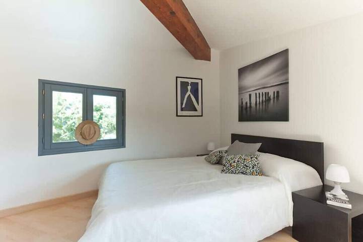 Location de vacances pour 6 personnes, avec jardin et terrasse à Sotta - 2