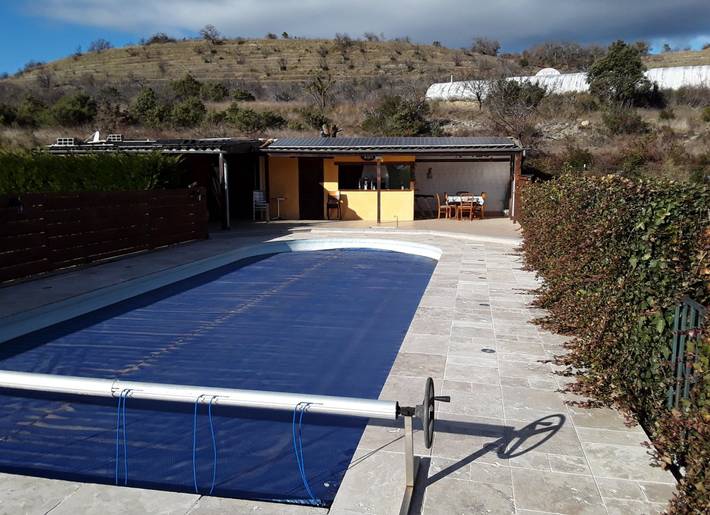 Location de vacances pour 14 personnes, avec balcon ainsi que piscine et jardin à Lagorce - 4