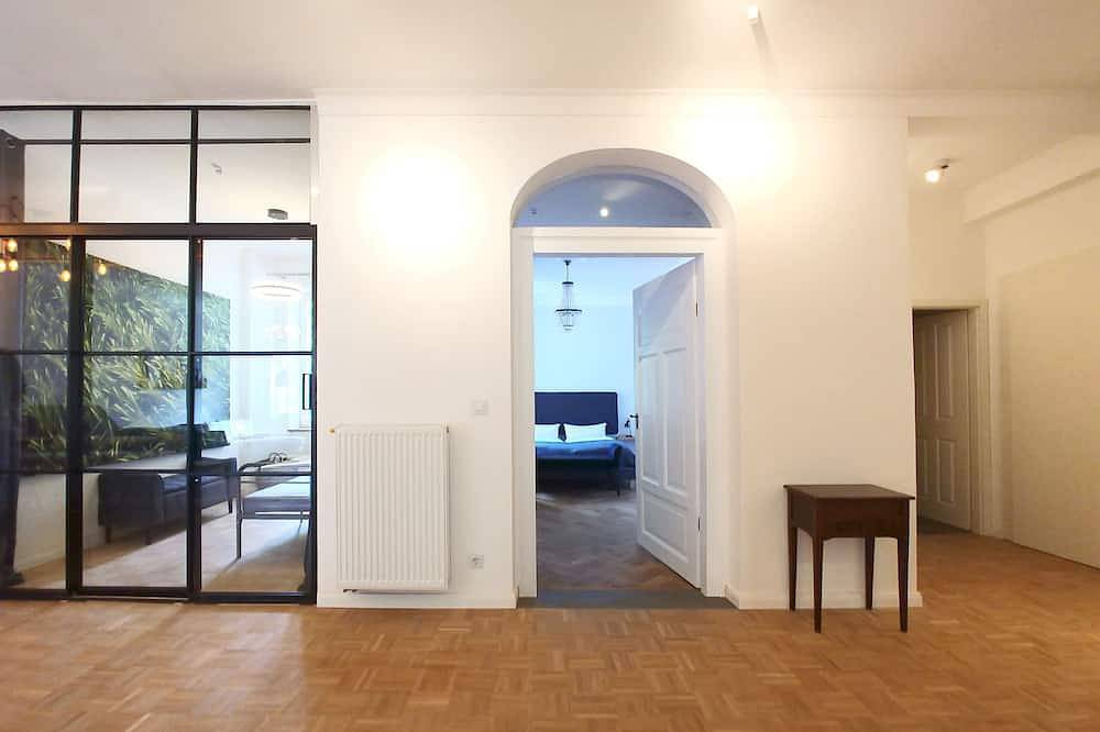 4 Zimmer-Architekten-Wohnung im Jugendstil-Altbau in ruhiger Bestlage. in München Schwabing, München