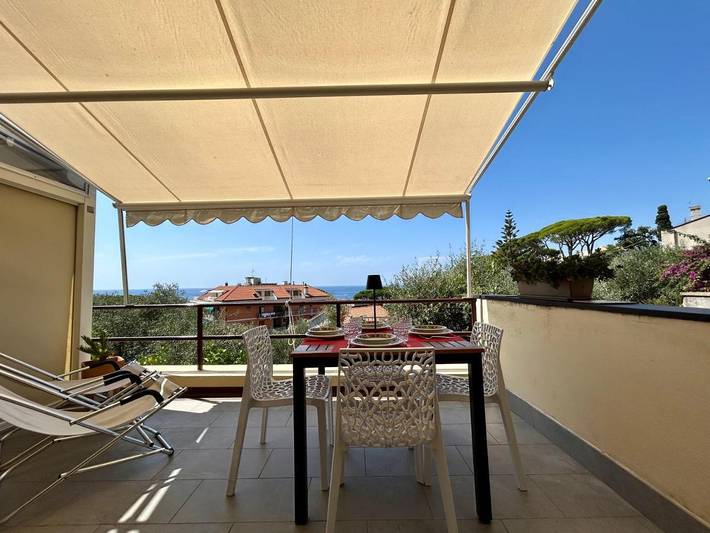 Gîte pour 4 personnes, avec vue et jardin dans Lavagna - 2