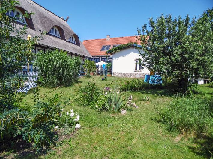 Ferienwohnung für 2 Personen, mit Terrasse und Garten in Benz - 3