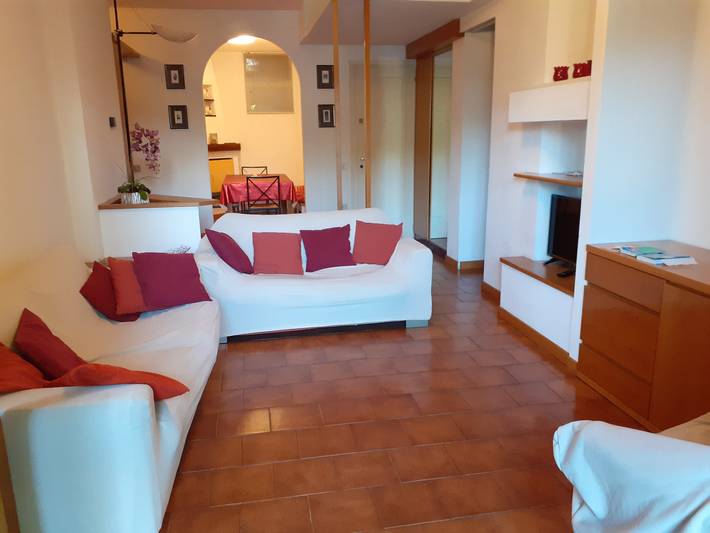 Apartamento entero, Cordelia 9 Apartment with pool in Luino in Luino, Comune di Luino