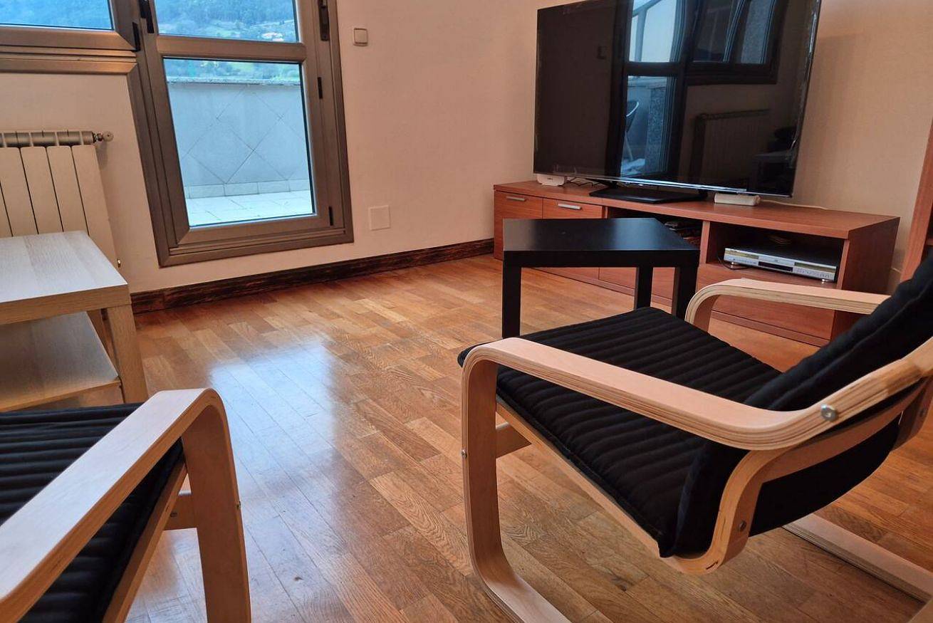 Ganze Wohnung, Schickes Apartment mit Wlan, Geschirrspüler & Waschtrockner in Oviedo, Cordillera Cantábrica