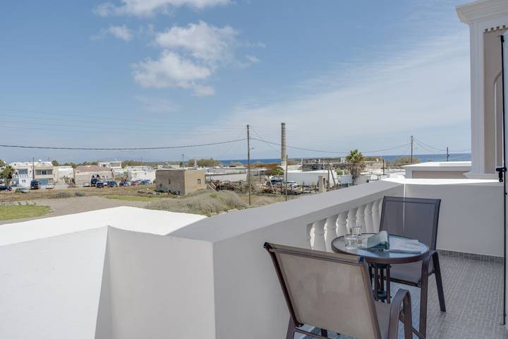 Ferienhaus für 2 Personen, mit Whirlpool und Balkon sowie Garten auf Santorin - 3