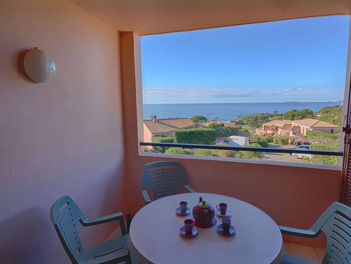 Appartement de vacances pour 4 personnes, avec Terrasse et Piscine dans Porticcio
