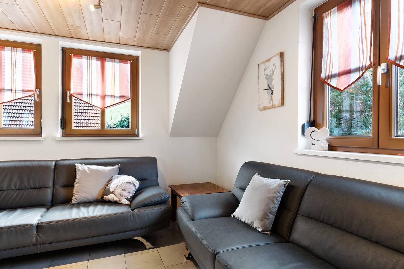 Appartamento intero, Appartamento 'Ferienwohnung Landwassereckblick' con vista sulle montagne, giardino in comune e Wi-Fi in Muhlenbach, Foresta Nera centrale