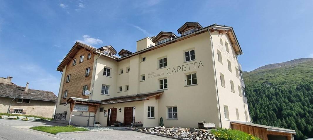 Hotel für 2 Personen, mit Ausblick in Avers