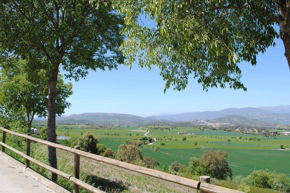 Gîte Cal Sarri Vell pour 4 personnes in Montclar d'Urgell, Agramunt