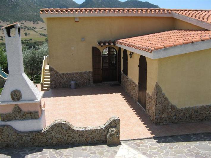 Villa Bruna mit Meer- und Bergblick, Garten in Solanas, Comune di Sinnai