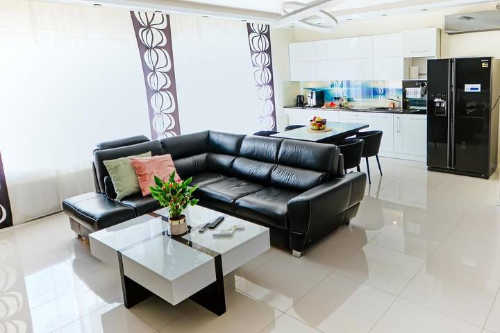 Ferienwohnung für 4 Personen, mit Sauna und Terrasse sowie Ausblick in Lötzen