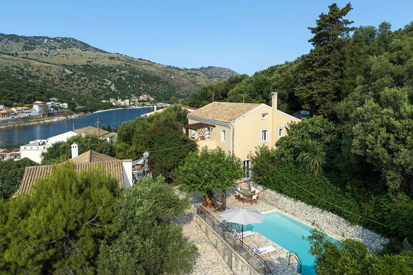 Villa für 6 Personen mit Pool in Kassiopi, Korfu