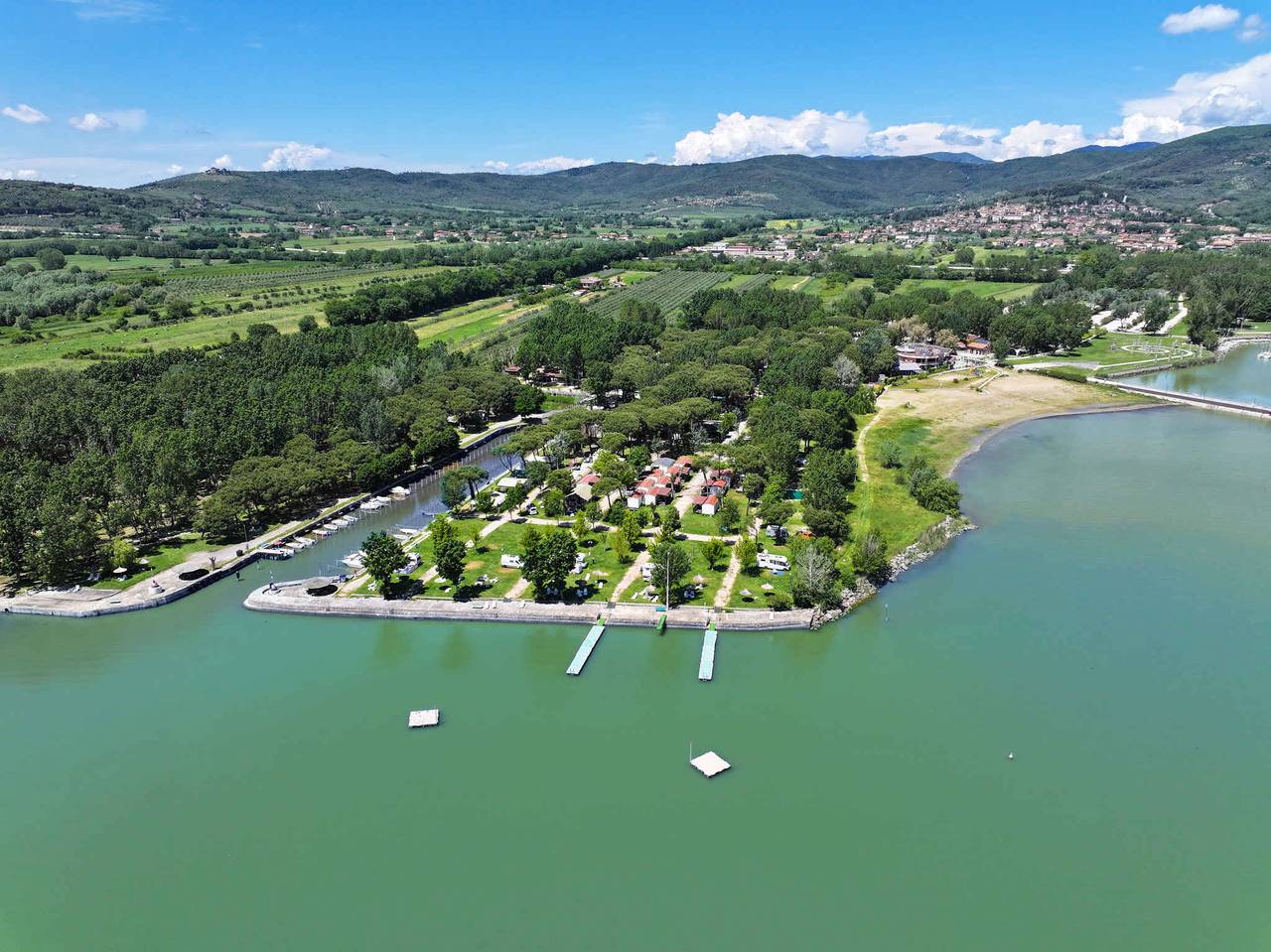 Mobilehome mit Klimaanlage  in Tuoro sul Trasimeno, Lago Trasimeno