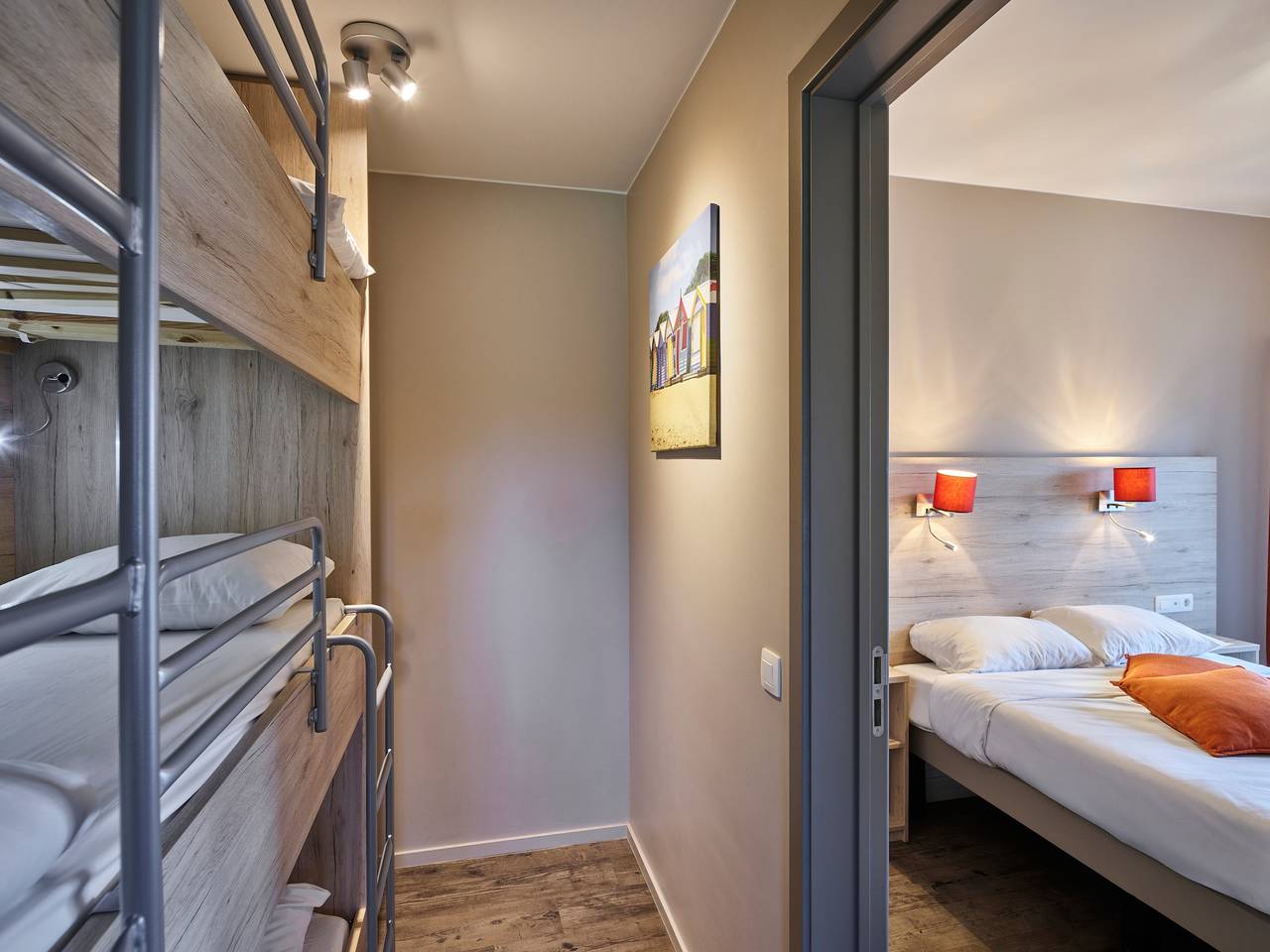 Holiday Suites Westende — Geräumige Familiensuite | 4 Erwachsene - 3 Kinder in Westende, Middelkerke