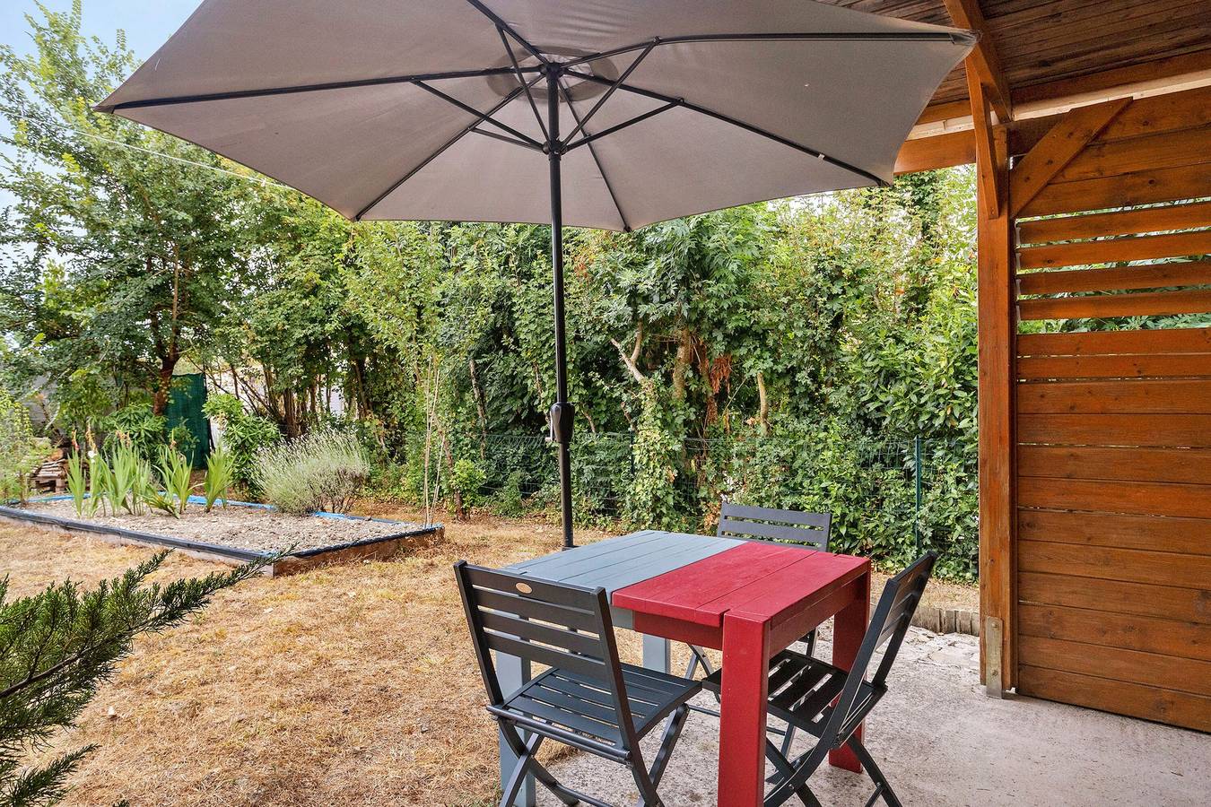 Chalet studio "l'Athome" in Bouhet, Région de Rochefort