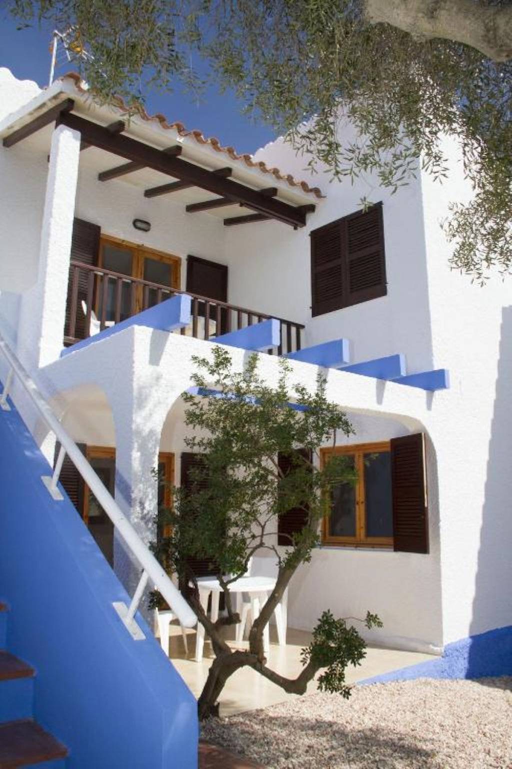 Entire apartment, Apto. Blue Beach Calan Turqueta by Escape Home in Cala Blanes, Ciutadella