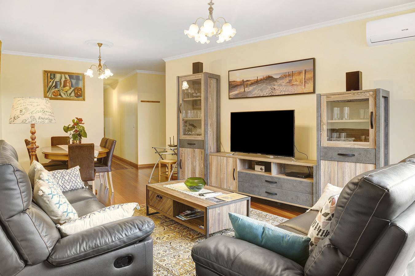 Hel lägenhet, Holiday Apartment "Palheiro Residence Vista Mar" with Sea View, Balconies & Wi-Fi in Lazareto, Funchal (Santa Maria Maior)