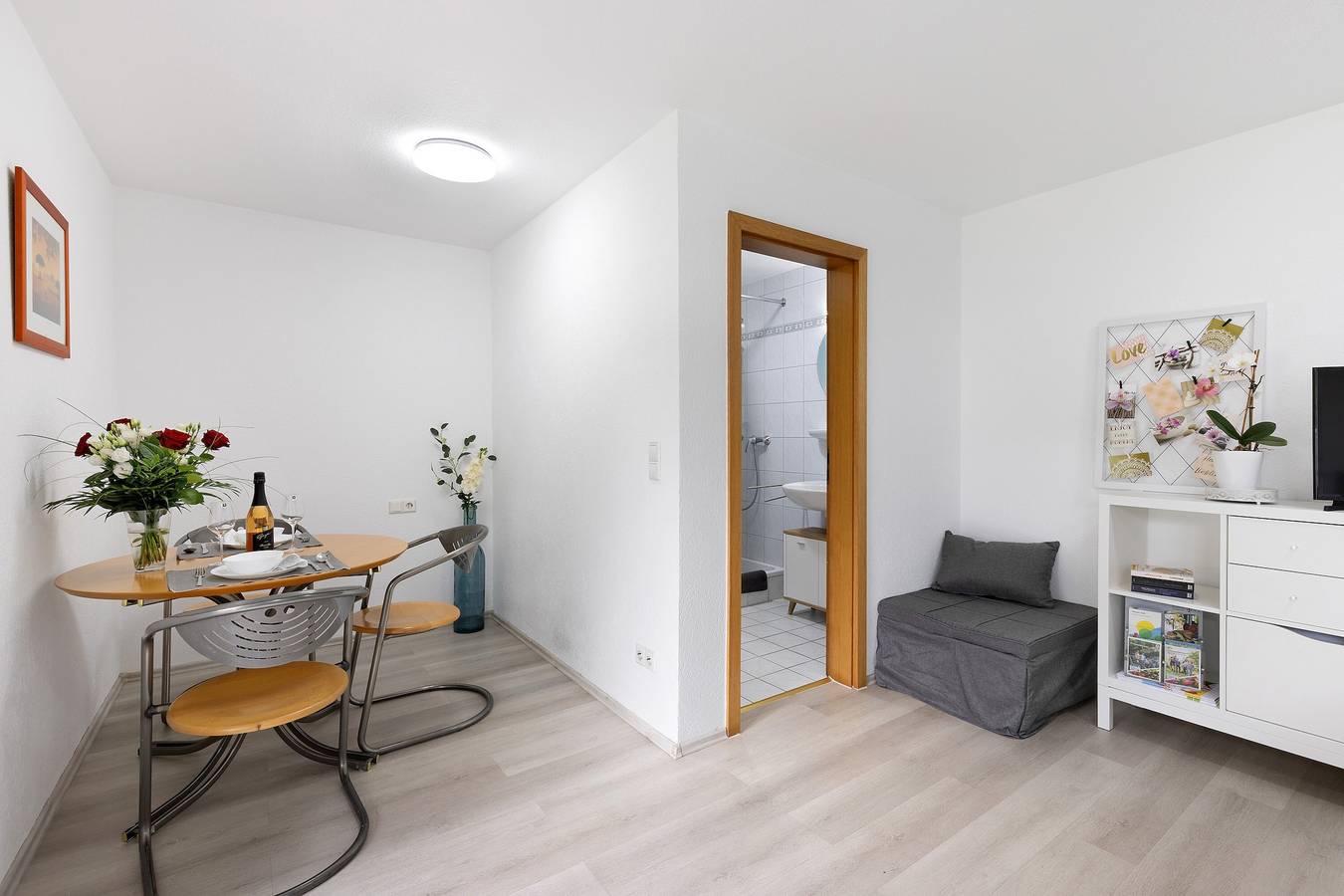 Ganze Wohnung, Ferienwohnung 'Albgängerle' mit Bergblick, privater Terrasse und Wlan in Mössingen, Albsteig Etappe 11