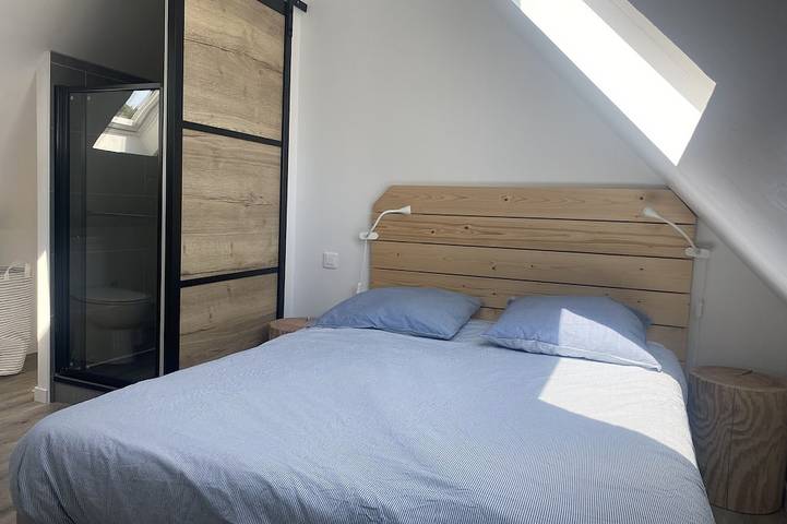 Location de vacances pour 8 personnes, avec jardin et terrasse, animaux acceptés dans Plage Kerambigorn - 2