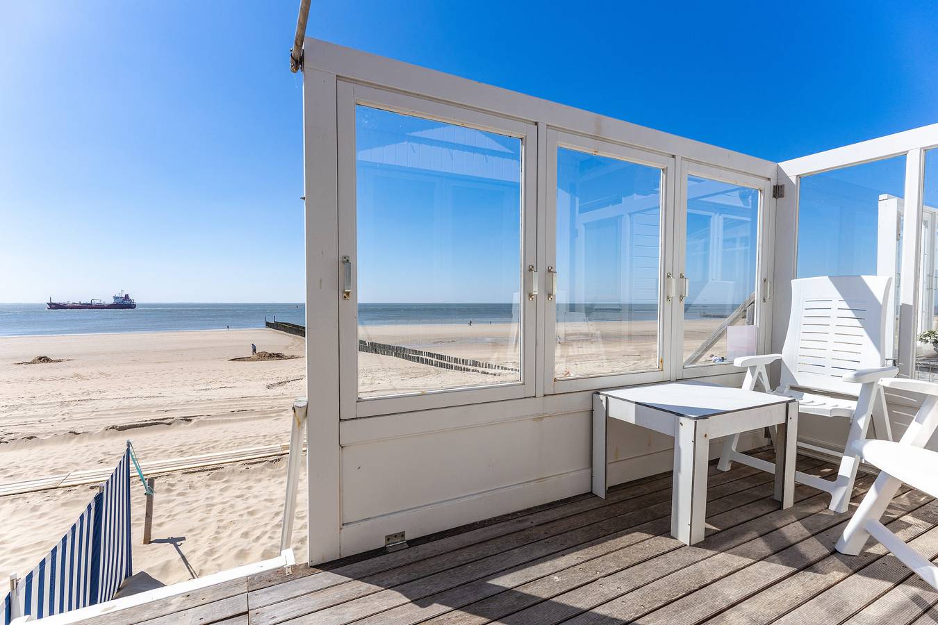 Slaapstrandhuisje bij Dishoek direct aan zee met panoramisch uitzicht en terras | 342 in Dishoek, Koudekerke (Walcheren)