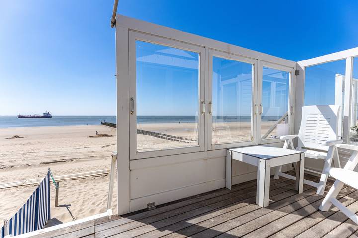 Strandschlafhäuschen bei Dishoek direkt am Meer mit Panoramablick und Terrasse, Nummer 342 in Dishoek, Koudekerke
