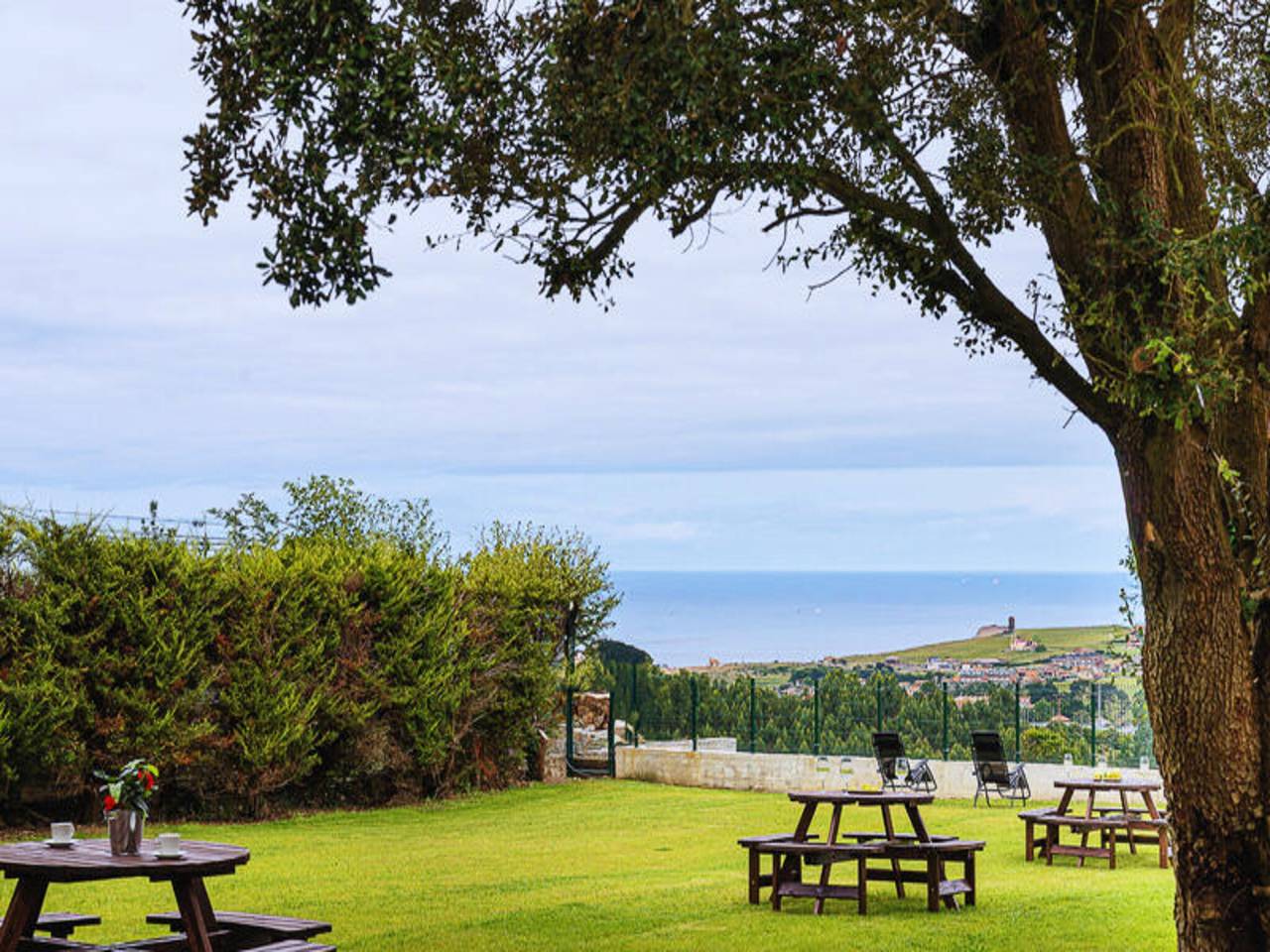 Apartamento entero, Apartamento en Miengo cerca de Marzán in Miengo, Costa de Cantabria